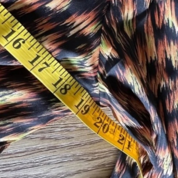 TOPSHOP Long Sleeve Asymmetrical Shirt Dress in Fire - Picture 8 of 11